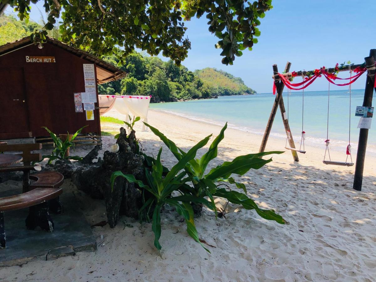 ดราก้อน เพิร์ล บีช รีสอร์ต Hotel Kota Belud ภายนอก รูปภาพ